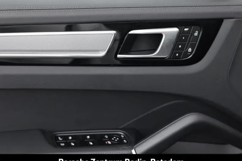 Porsche Cayenne din 2023 cu 34.828 km - oferta POR151844 - foto 20