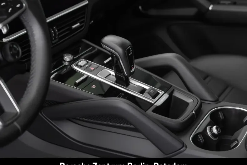 Porsche Cayenne din 2023 cu 34.828 km - oferta POR151844 - foto 22