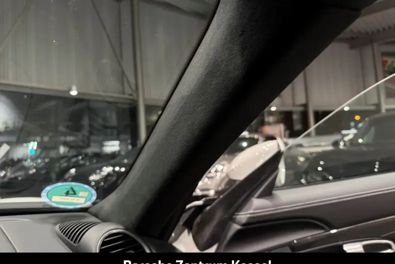 Porsche Cayman din 2024 cu 18.990 km - oferta POR151845 - foto 20