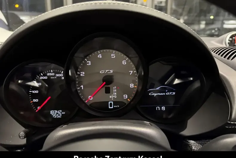 Porsche Cayman din 2024 cu 18.990 km - oferta POR151845 - foto 30