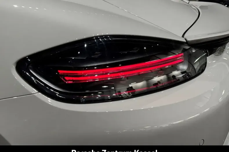 Porsche Cayman din 2024 cu 18.990 km - oferta POR151845 - foto 40