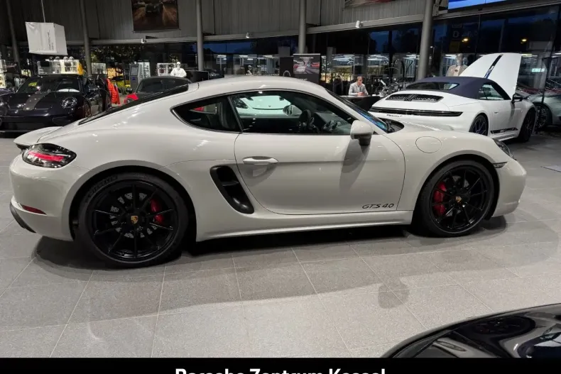 Porsche Cayman din 2024 cu 18.990 km - oferta POR151845 - foto 44