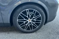 Porsche Cayenne din 2024 cu 28.900 km - oferta POR151848 - foto 31