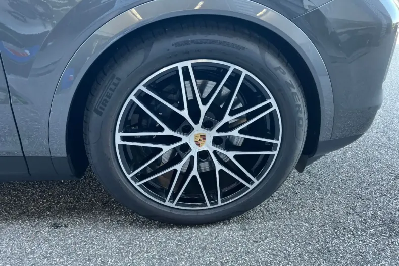 Porsche Cayenne din 2024 cu 28.900 km - oferta POR151848 - foto 31