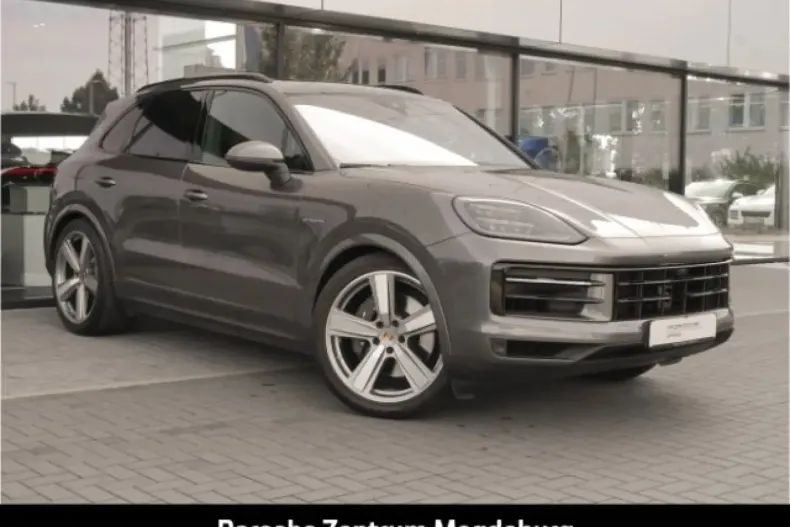 Porsche Cayenne din 2024 cu 21.136 km - oferta POR151850 - foto 9