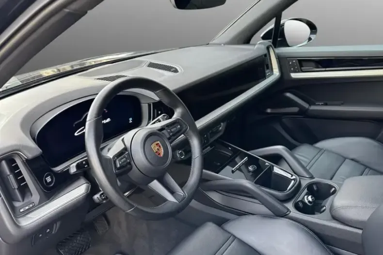 Porsche Cayenne din 2023 cu 32.350 km - oferta POR151851 - foto 9