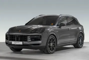 Porsche Cayenne din 2023 - oferta POR151853