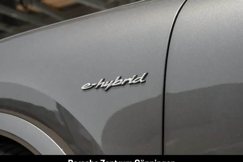 Porsche Cayenne din 2024 cu 18.415 km - oferta POR151854 - foto 14