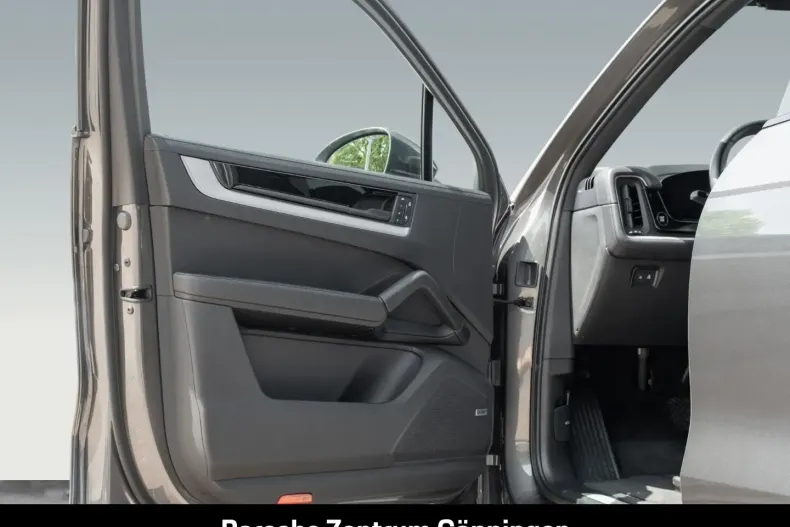 Porsche Cayenne din 2024 cu 18.415 km - oferta POR151854 - foto 19