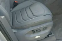 Volkswagen Touareg din 2025 cu 7.500 km - oferta VOL151860 - foto 15