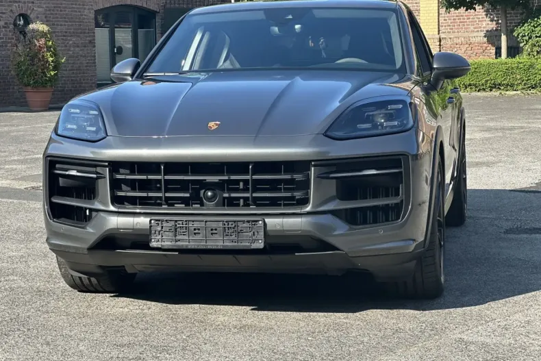 Porsche Cayenne din 2024 cu 8.500 km - oferta POR151865 - foto 9