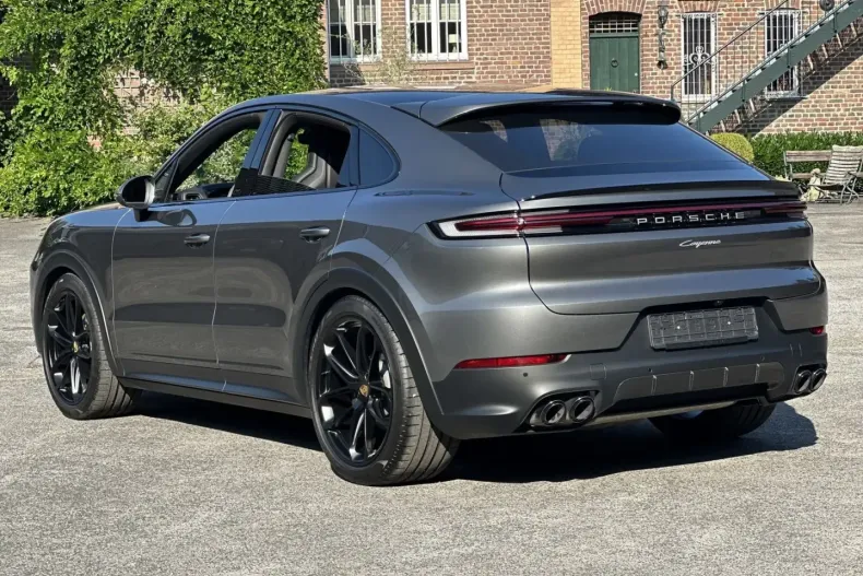 Porsche Cayenne din 2024 cu 8.500 km - oferta POR151865 - foto 13