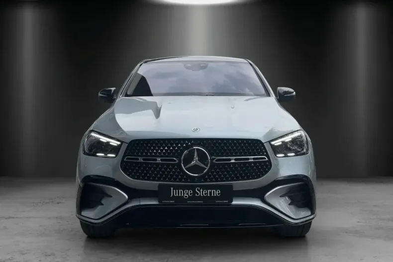 Mercedes-Benz GLE 400 din 2023 cu 5.975 km - oferta MER151866 - foto 1