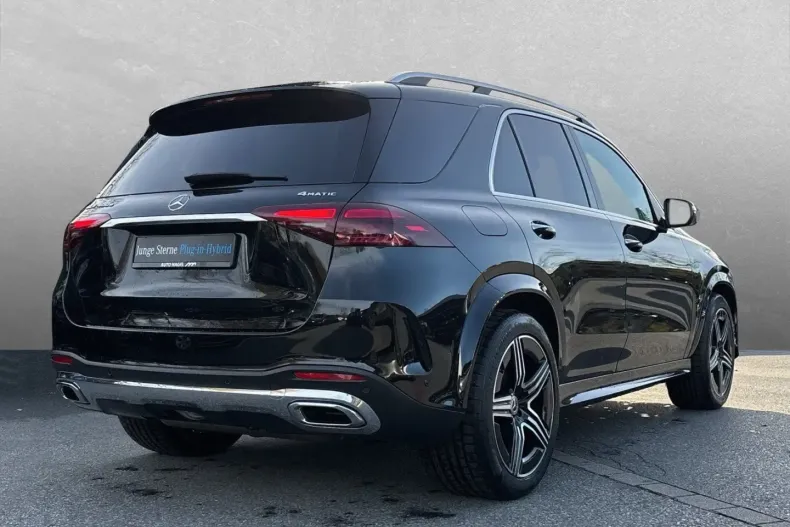 Mercedes-Benz GLE 400 din 2024 cu 14.306 km - oferta MER151868 - foto 3