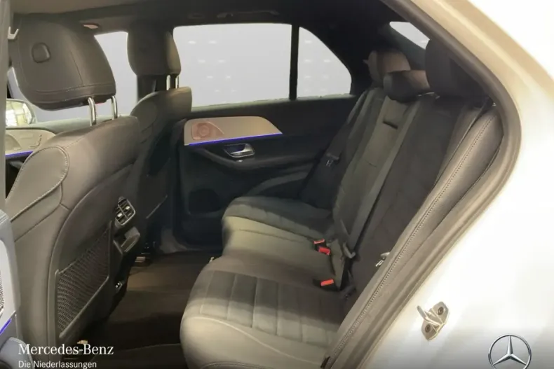 Mercedes-Benz GLE 400 din 2024 cu 10.689 km - oferta MER151870 - foto 9