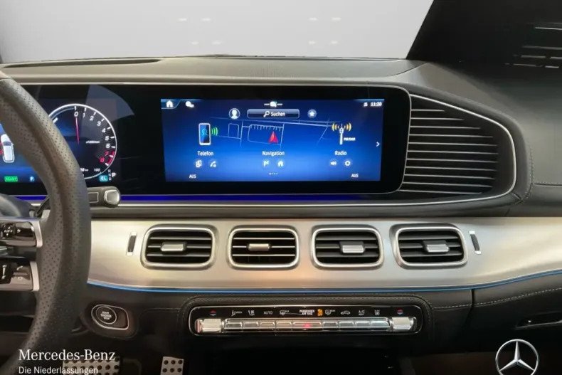 Mercedes-Benz GLE 400 din 2024 cu 10.689 km - oferta MER151870 - foto 13