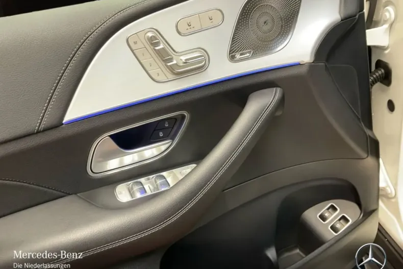 Mercedes-Benz GLE 400 din 2024 cu 10.689 km - oferta MER151870 - foto 14