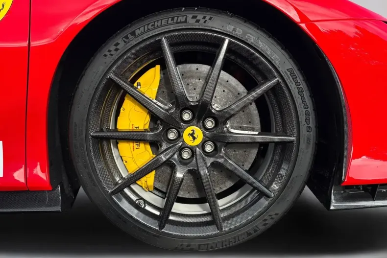 Ferrari SF90 din 2024 cu 1.700 km - oferta FER151877 - foto 12