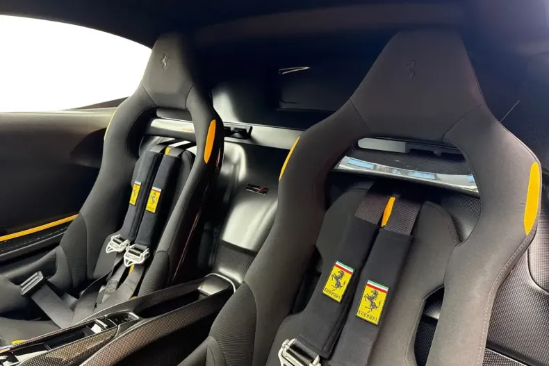 Ferrari SF90 din 2024 cu 1.700 km - oferta FER151877 - foto 15