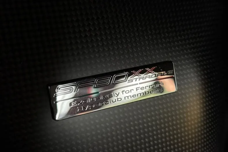 Ferrari SF90 din 2024 cu 1.700 km - oferta FER151877 - foto 26