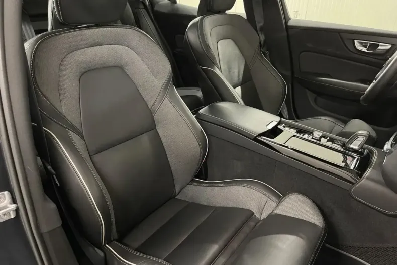 Volvo S60 din 2020 cu 99.264 km - oferta VOL151883 - foto 10