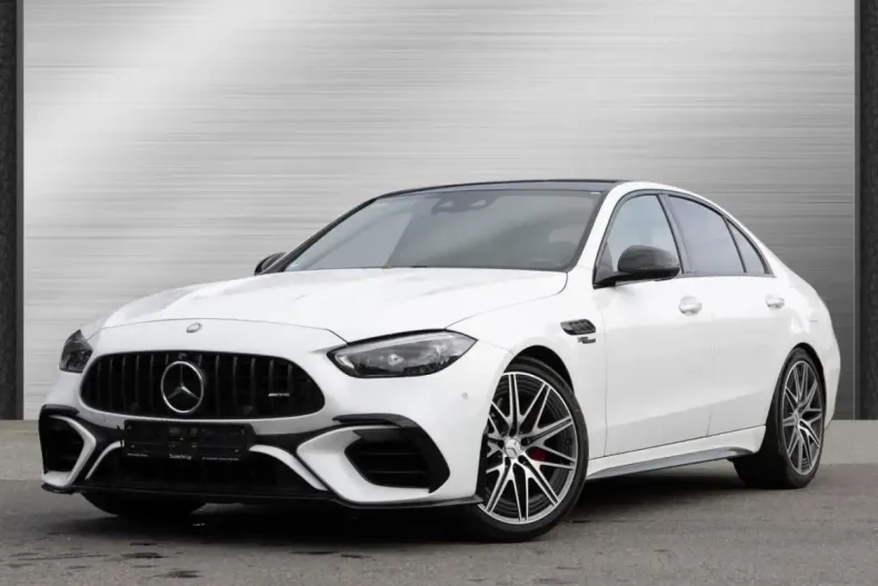 Mercedes-Benz C 63 AMG din 2023 cu 43.451 km - oferta MER151895 - foto 1