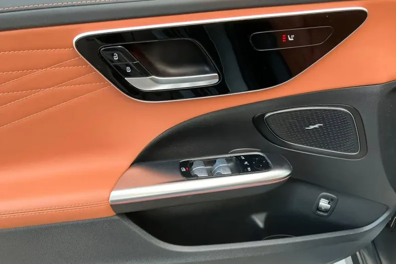 Mercedes-Benz C 200 din 2024 cu 18.800 km - oferta MER151897 - foto 7