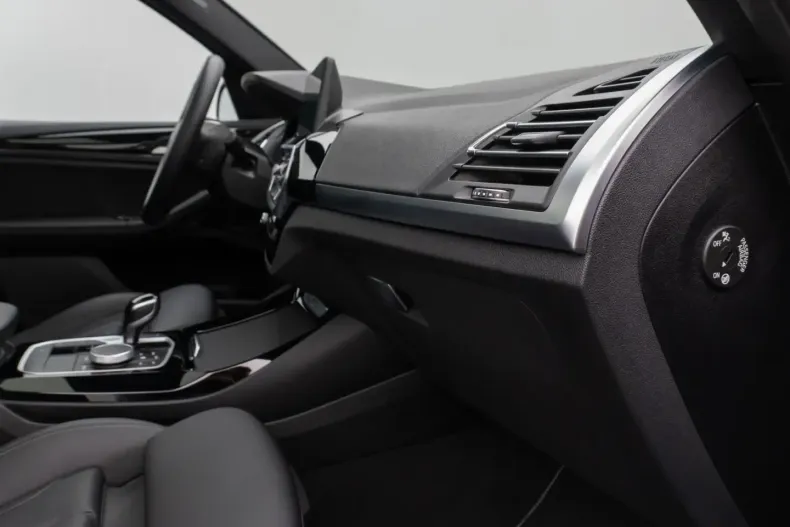 BMW X3 din 2022 cu 33.609 km - oferta BMW151904 - foto 32