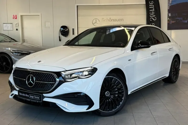 Mercedes-Benz E 300 din 2025 cu 7.434 km - oferta MER151906 - foto 1