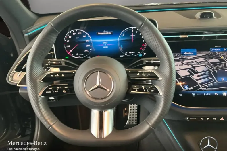 Mercedes-Benz E 300 din 2024 cu 11.385 km - oferta MER151908 - foto 11