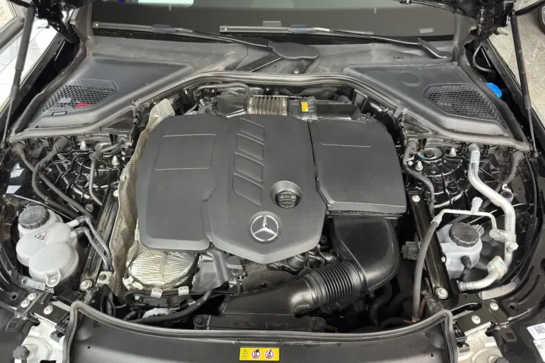 Mercedes-Benz E 220 din 2024 cu 49.850 km - oferta MER151910 - foto 39