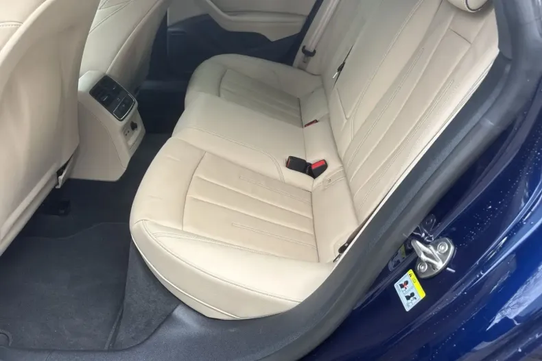 Audi A5 din 2024 cu 24.990 km - oferta AUD151912 - foto 9