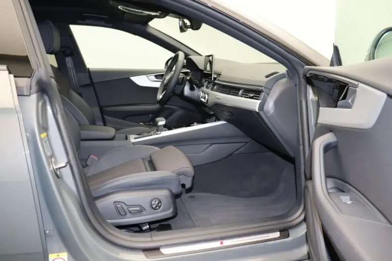 Audi A5 din 2024 cu 13.265 km - oferta AUD151913 - foto 12