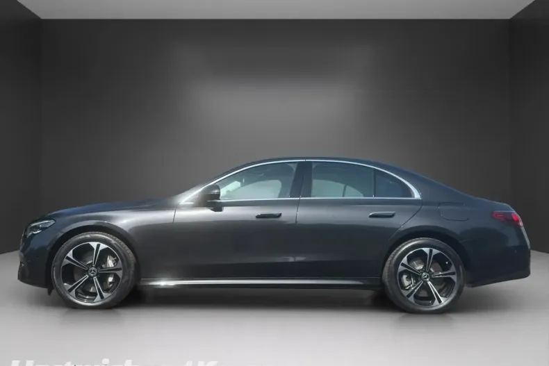 Mercedes-Benz E 300 din 2024 cu 8.790 km - oferta MER151914 - foto 3