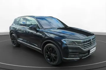 Volkswagen Touareg din 2022 - oferta VOL151923