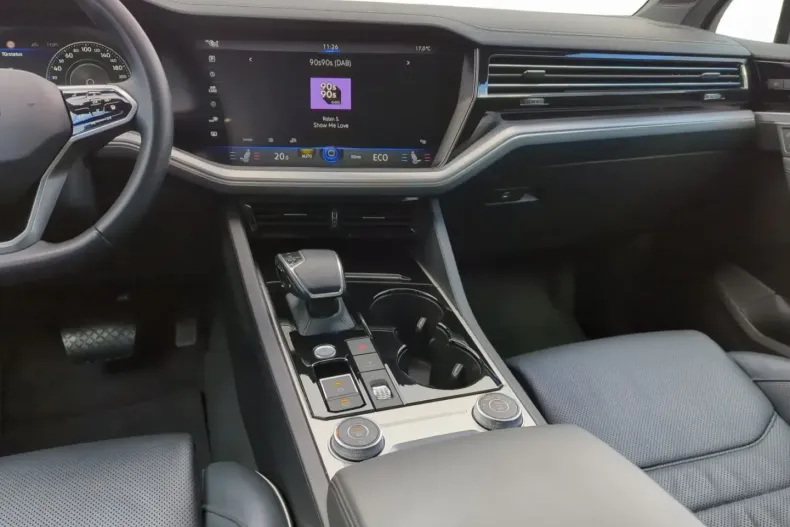 Volkswagen Touareg din 2022 cu 76.800 km - oferta VOL151923 - foto 6