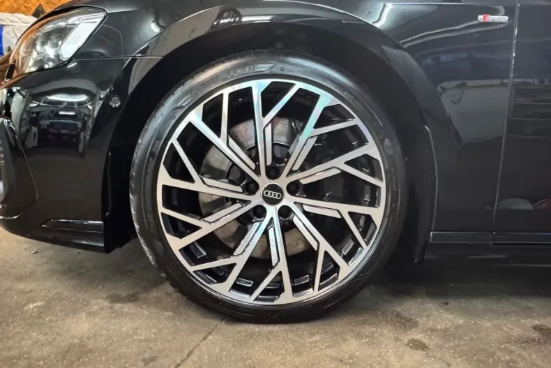 Audi A8 din 2024 cu 23.443 km - oferta AUD151926 - foto 4