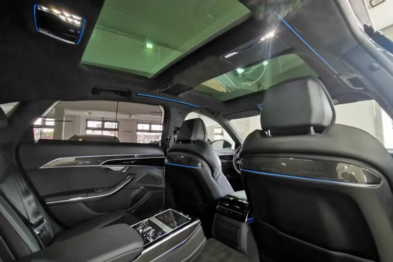 Audi A8 din 2022 cu 35.629 km - oferta AUD151927 - foto 3