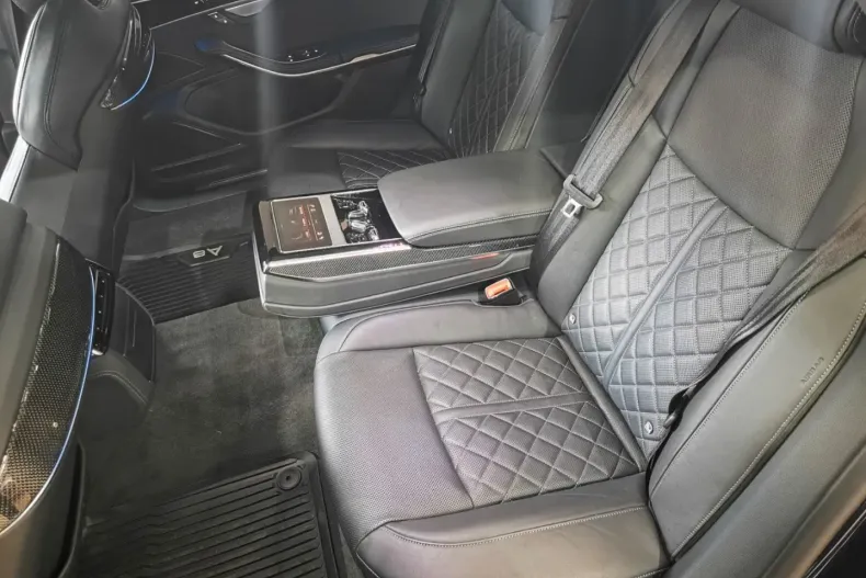 Audi A8 din 2022 cu 35.629 km - oferta AUD151927 - foto 16