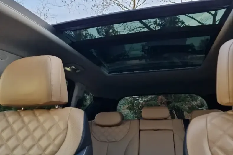 Hyundai SANTA FE din 2021 cu 102.000 km - oferta HYU151930 - foto 15