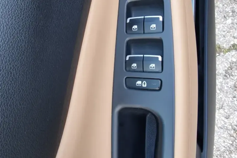 Hyundai SANTA FE din 2021 cu 102.000 km - oferta HYU151930 - foto 16