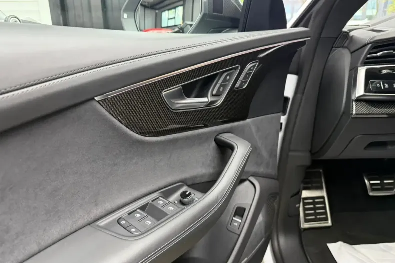 Audi SQ8 din 2023 cu 33.400 km - oferta AUD151934 - foto 26