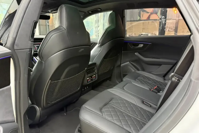 Audi SQ8 din 2023 cu 33.400 km - oferta AUD151934 - foto 27