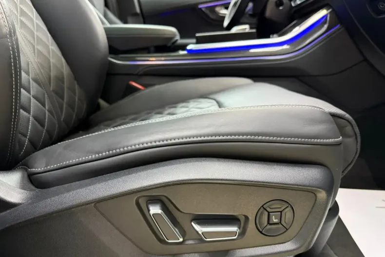 Audi SQ8 din 2023 cu 33.400 km - oferta AUD151934 - foto 36