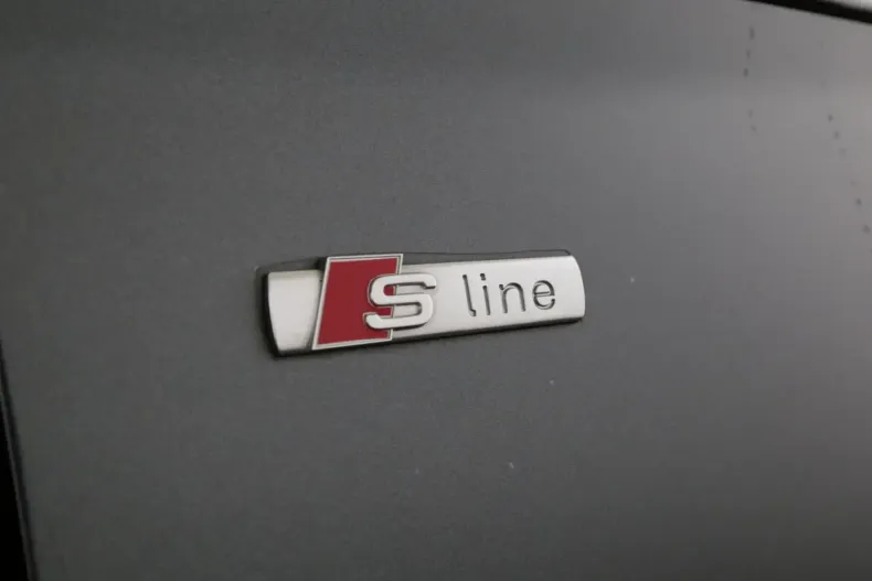 Audi Q5 din 2022 cu 68.582 km - oferta AUD151935 - foto 20