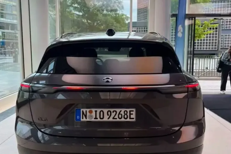 NIO EL6 din 2023 cu 32.491 km - oferta NIO151936 - foto 3