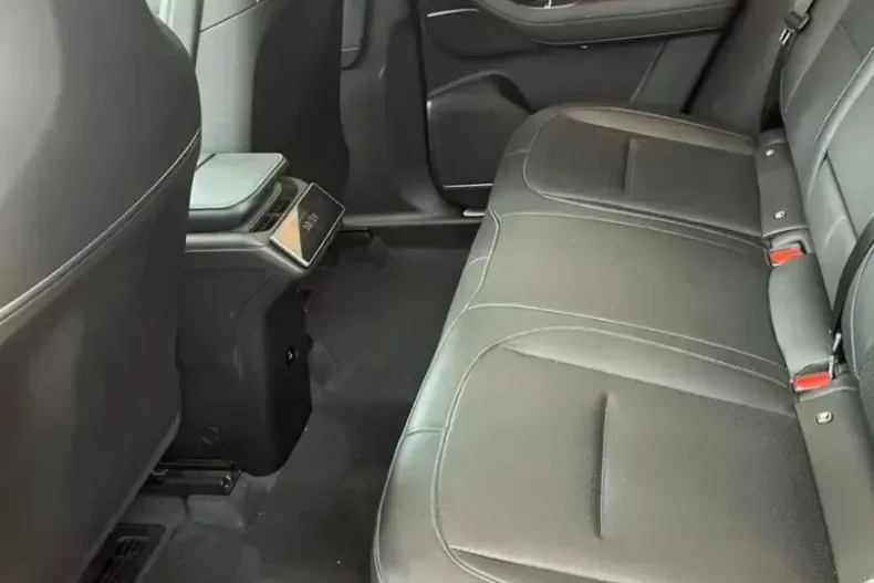 NIO EL6 din 2023 cu 32.491 km - oferta NIO151936 - foto 8