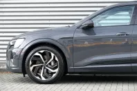 Audi Q8 e-tron din 2024 cu 35.113 km - oferta AUD151951 - foto 5
