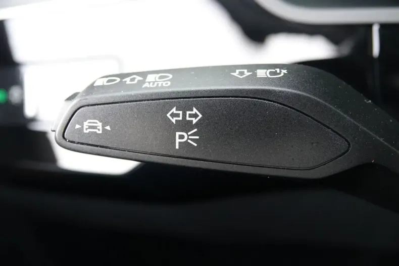 Audi Q8 e-tron din 2024 cu 35.113 km - oferta AUD151951 - foto 22