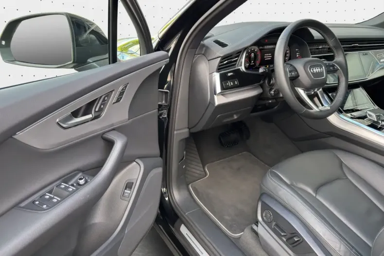 Audi Q7 din 2025 cu 27.000 km - oferta AUD151966 - foto 2